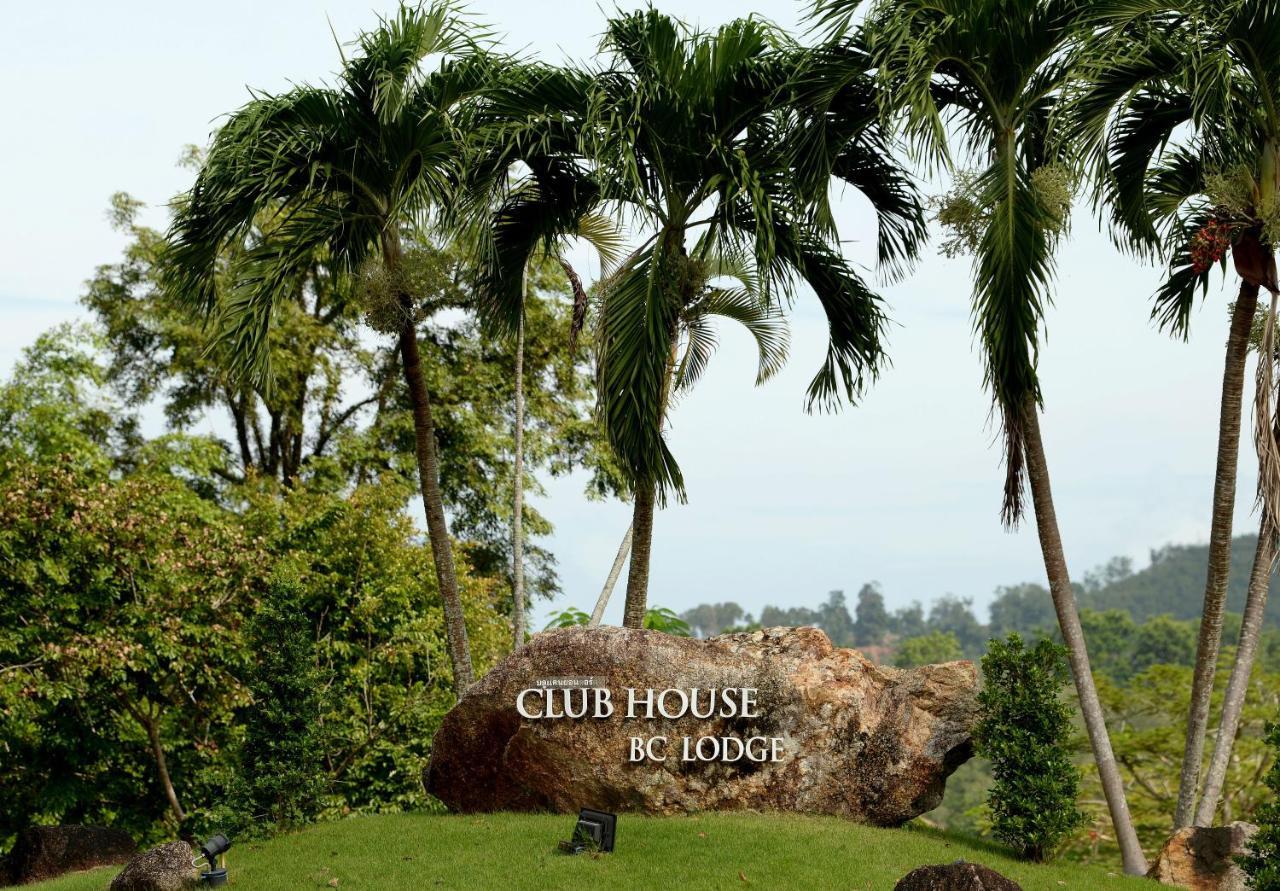 Blue Canyon Country Club Mai Khao Екстериор снимка