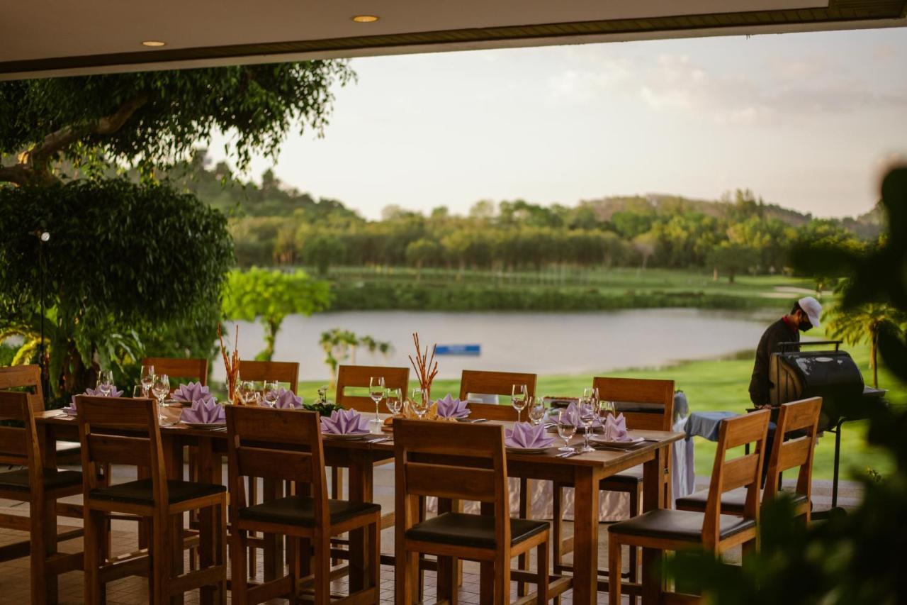 Blue Canyon Country Club Mai Khao Екстериор снимка