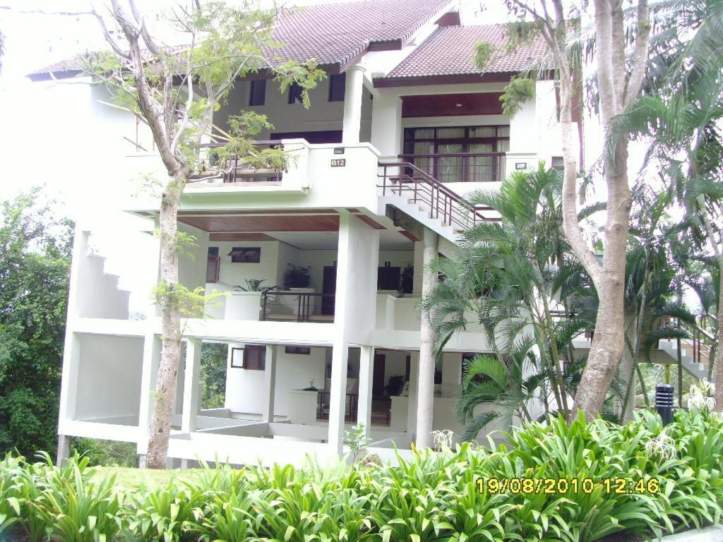 Blue Canyon Country Club Mai Khao Екстериор снимка