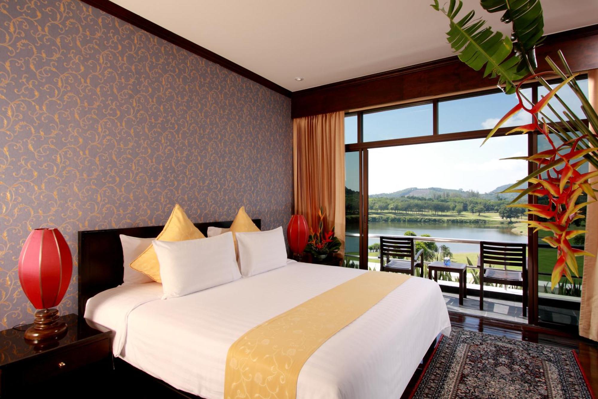Blue Canyon Country Club Mai Khao Екстериор снимка